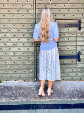 Load image into Gallery viewer, THE ANNA MIDI SKIRT