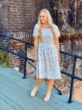 Load image into Gallery viewer, THE GRETCHEN