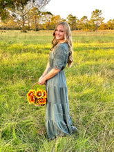 Load image into Gallery viewer, THE JADE