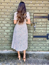 Load image into Gallery viewer, THE KARI