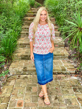 Load image into Gallery viewer, THE MIA BLOUSE (CORAL)