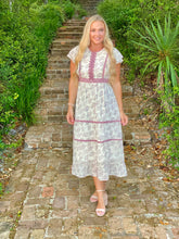 Load image into Gallery viewer, THE PIPER