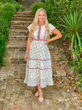 Load image into Gallery viewer, THE PIPER