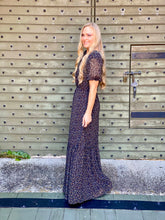 Load image into Gallery viewer, THE PRISCILLA