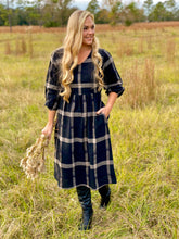 Load image into Gallery viewer, THE SUZANNA (BLACK)