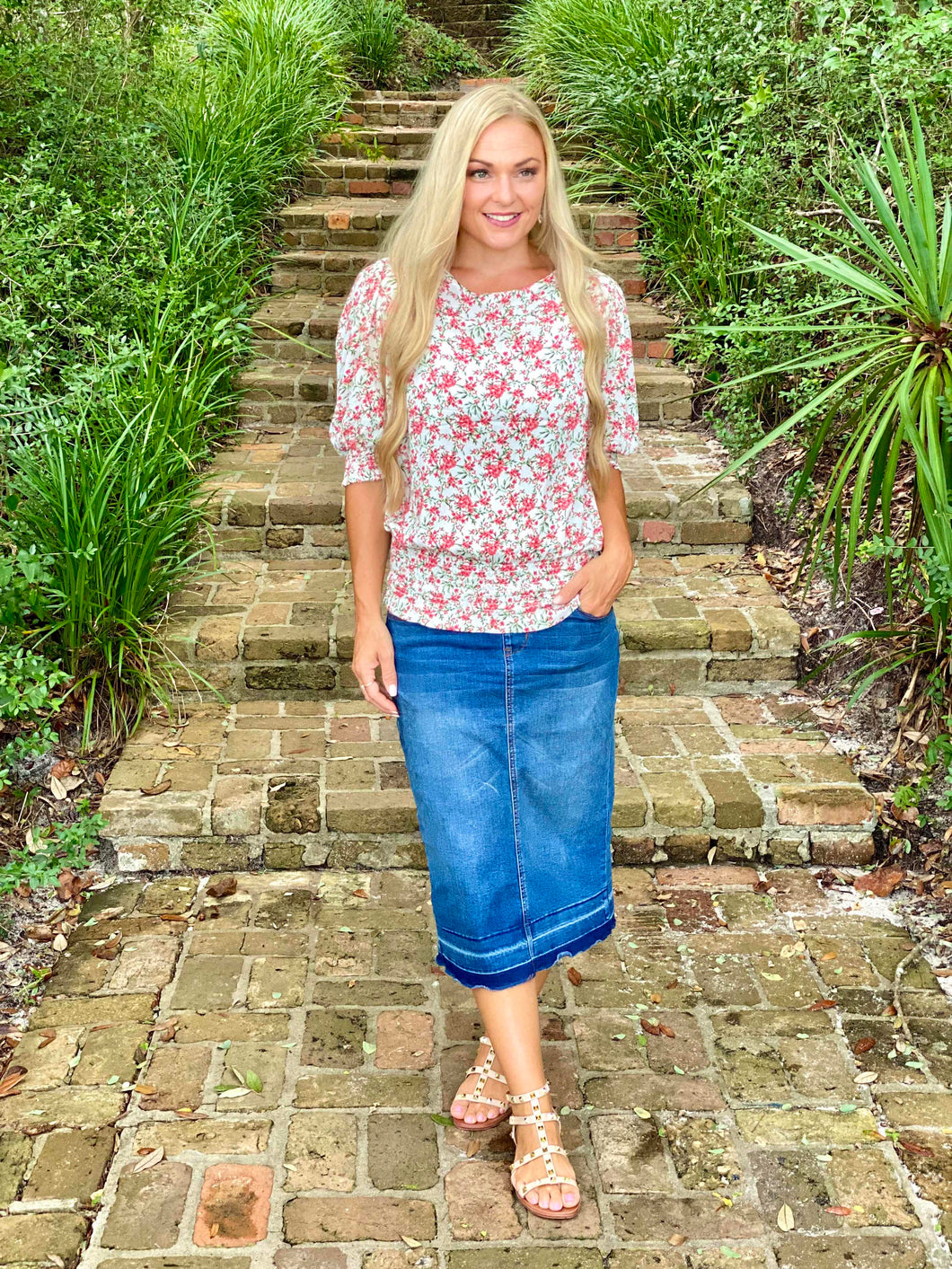 THE MIA BLOUSE (CORAL)