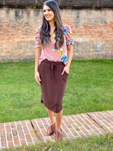 Load image into Gallery viewer, THE MIRANDA MIDI SKIRT (5 COLORS)
